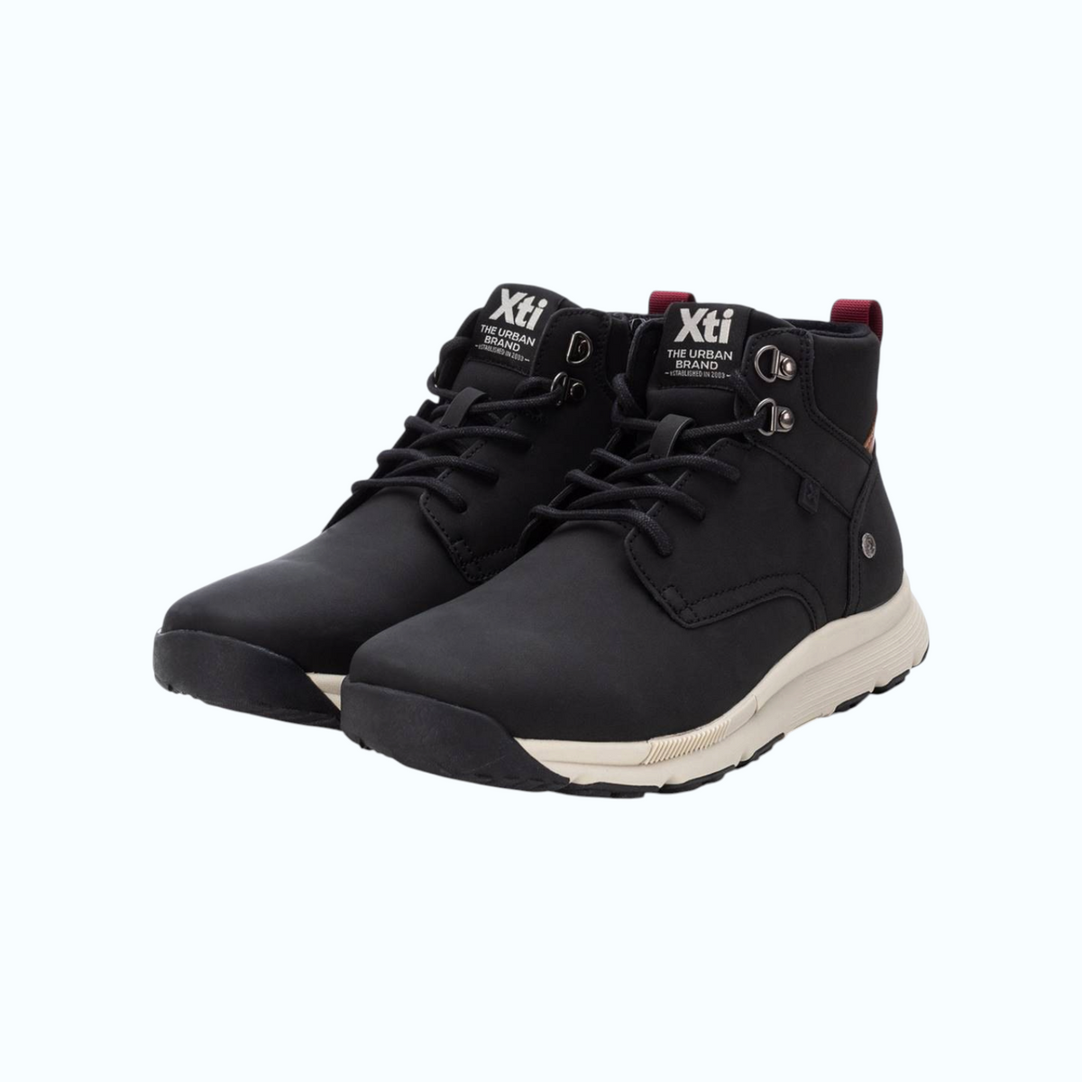 So and Ro - shoes and more - XTI Gerrit zwarte herenboots met vetersluiting en robuuste beige zool