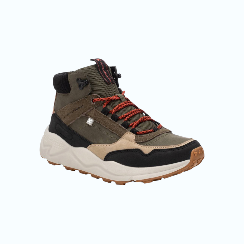 So and Ro - shoes and more - XTI Hans hikers in kaki met oranje veters en een robuuste witte zool
