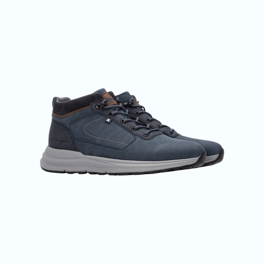 So and Ro - shoes and more - XTI Joris hoge sneakers in navy met grijze zool en vetersluiting voor heren