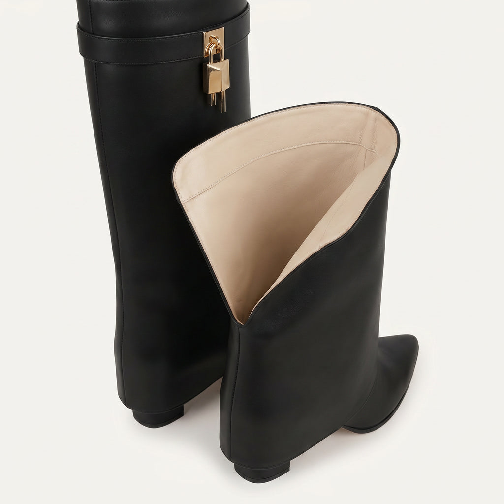 Tall Knee High Boots met Gesp – Zwart Leder Look | – achterkant