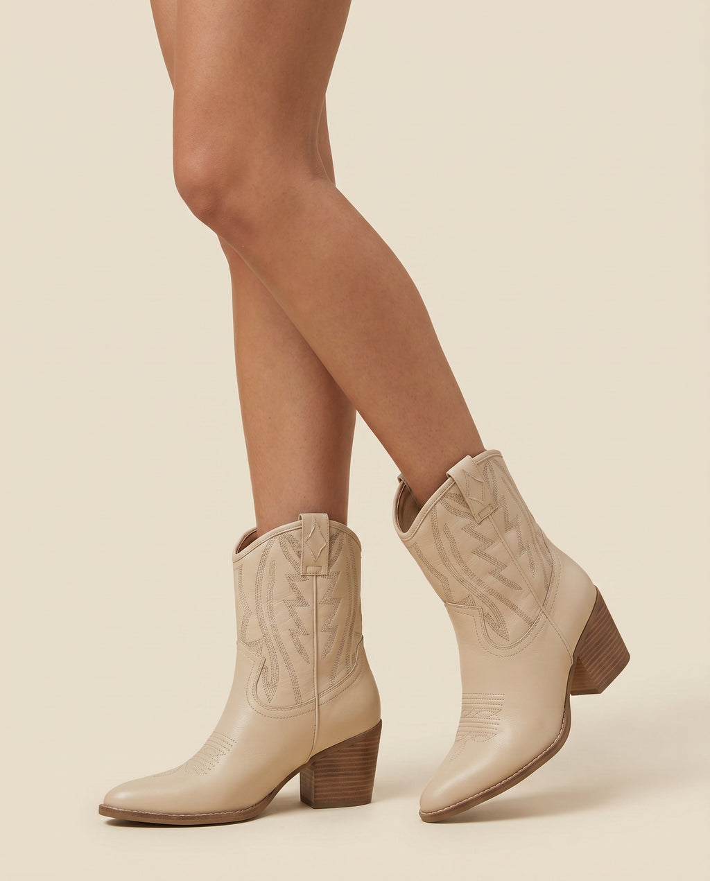 Beige Western Cowboy Enkellaarsjes met Borduursel | Festival Boots Dames – model studio