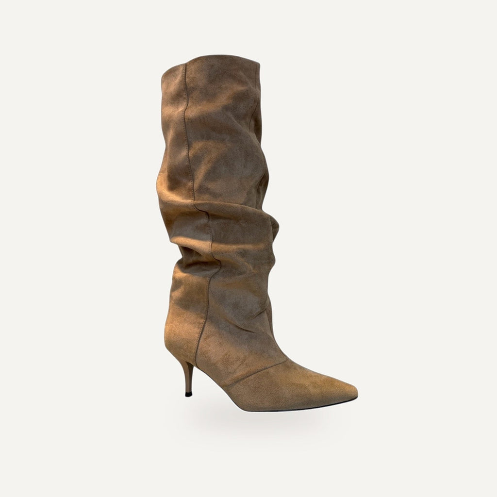 Slouch Kitten Heel Laarzen – Khaki Suède – gespiegeld