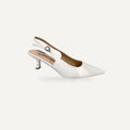 Witte Slingback Kitten Heel – Puntneus | Elegante  – gespiegeld