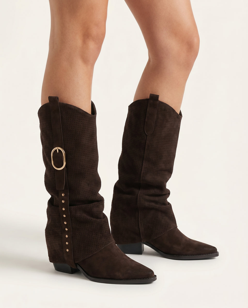 Cemi Boot – Bruin – model studio
