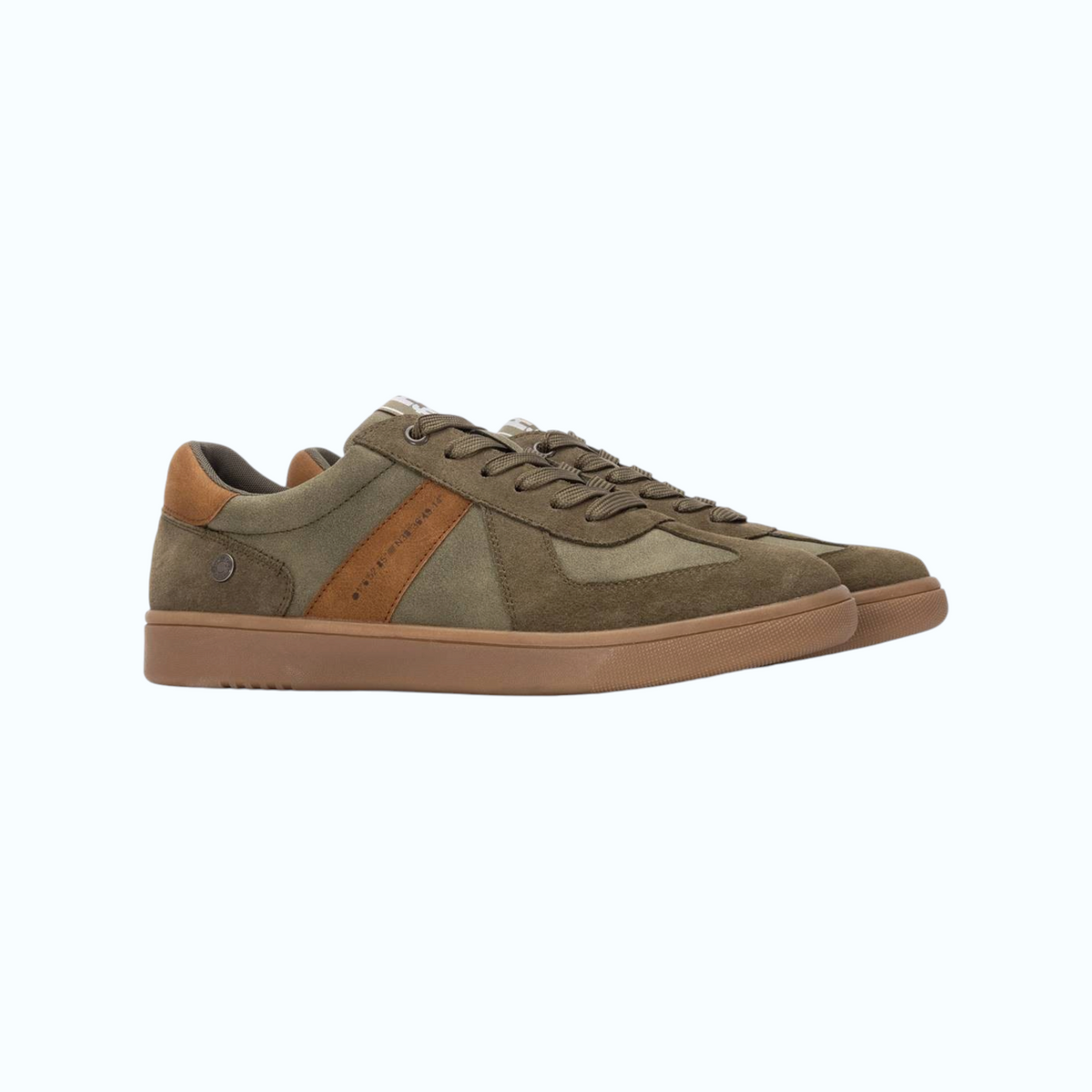 So and Ro - shoes and more - REFRESH Marcel sneakers in kaki met suède details en bruine rubberen zool