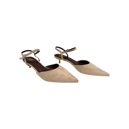 So and Ro beige suede pointed toe kitten heels with ankle strap and buckle closure.