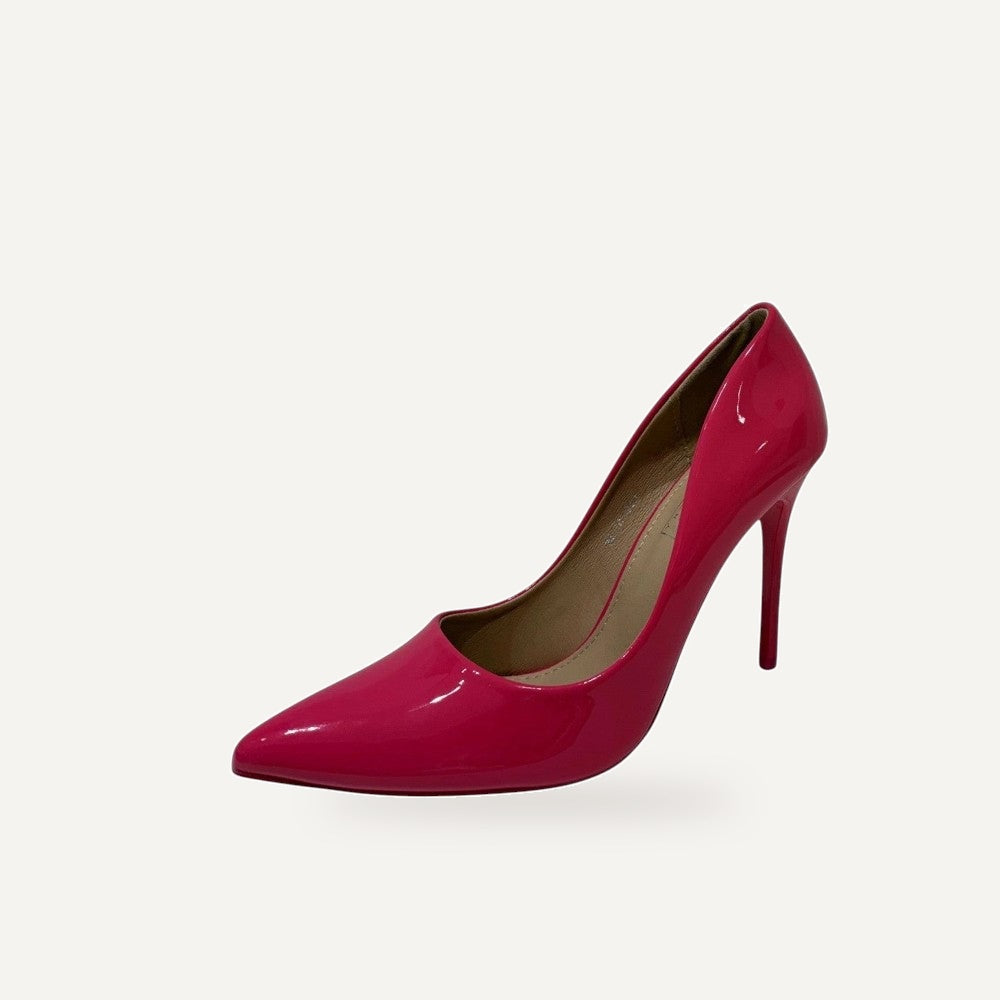 So and Ro pink patent leather pointed-toe stiletto pumps with a glossy finish.