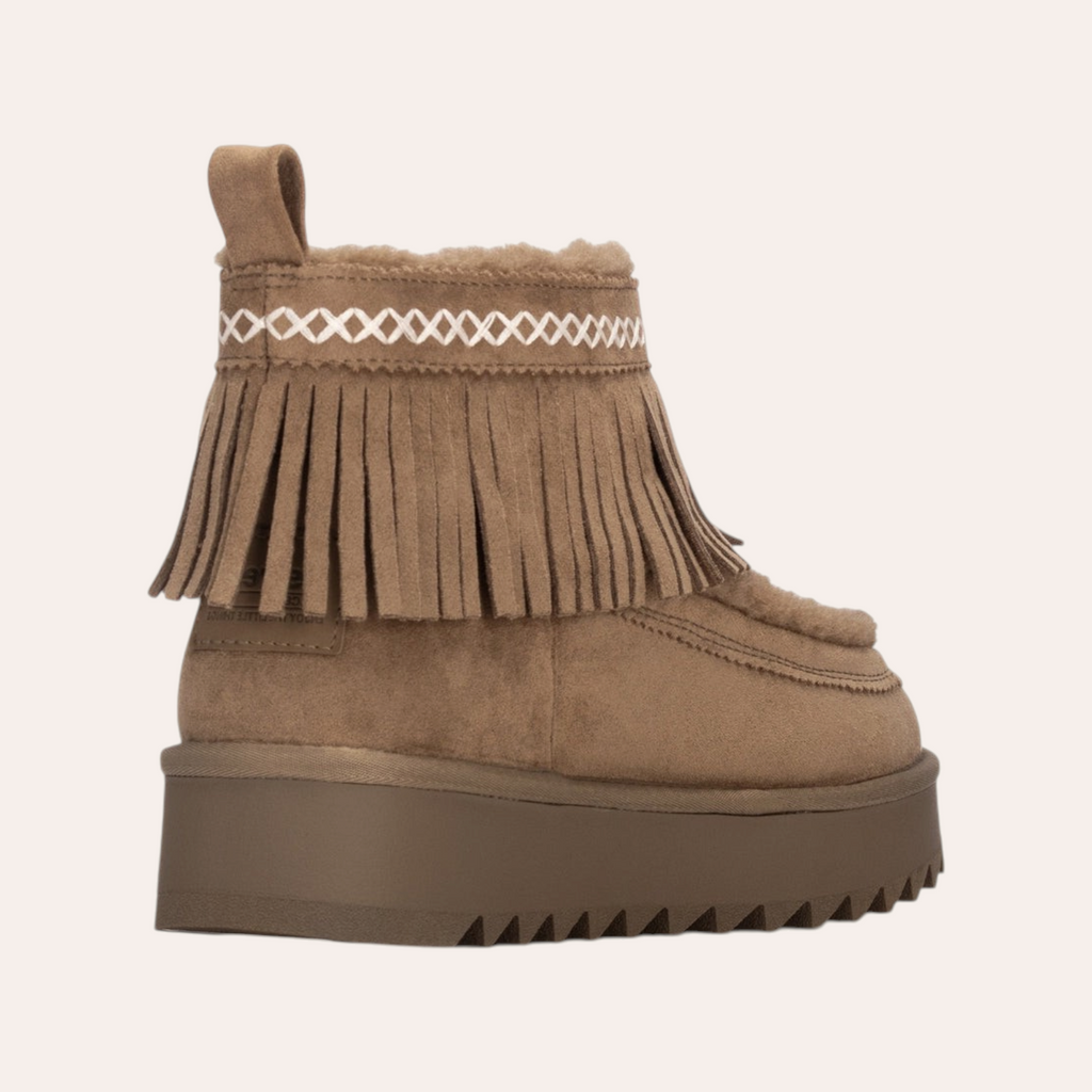 So and Ro - shoes and more - beige REFRESH enkellaarsjes met franjes, pluizige voering en dikke profielzool