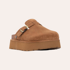 So and Ro - shoes and more - bruine Refresh Sammie dames pantoffels met plateauzool en verstelbare gesp
