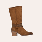 So and Ro - shoes and more - bruine suède laarzen van REFRESH met blokhak, kwastjes en decoratieve studs