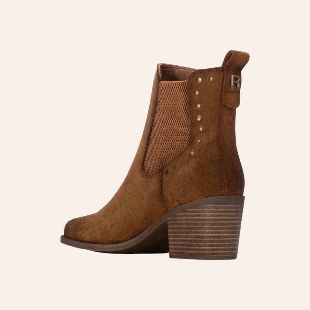 So and Ro - shoes and more - REFRESH Melissa bruine western enkellaarsjes met suède-look, blokhak en metalen studs