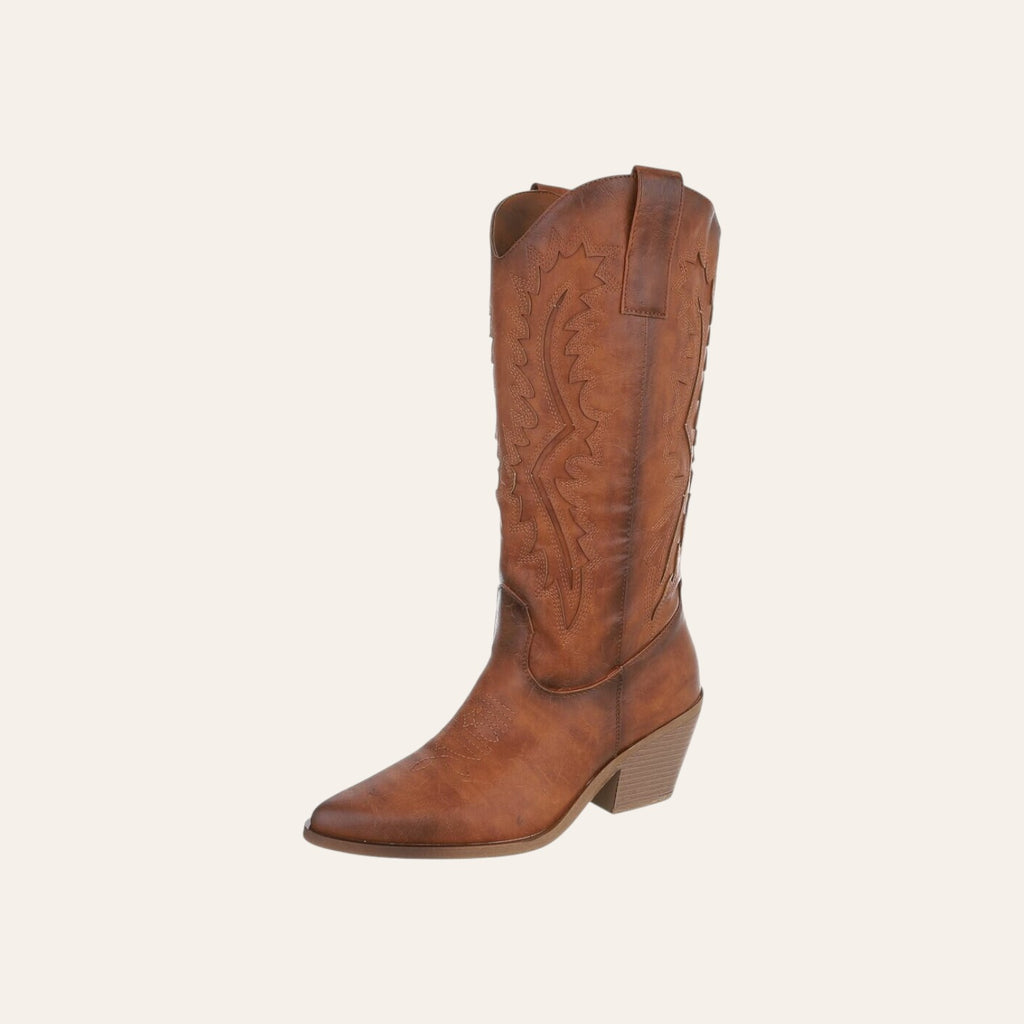 So and Ro - shoes and more - Christine camel cowboylaarzen met borduursels, puntige neus en blokhak in lederlook.