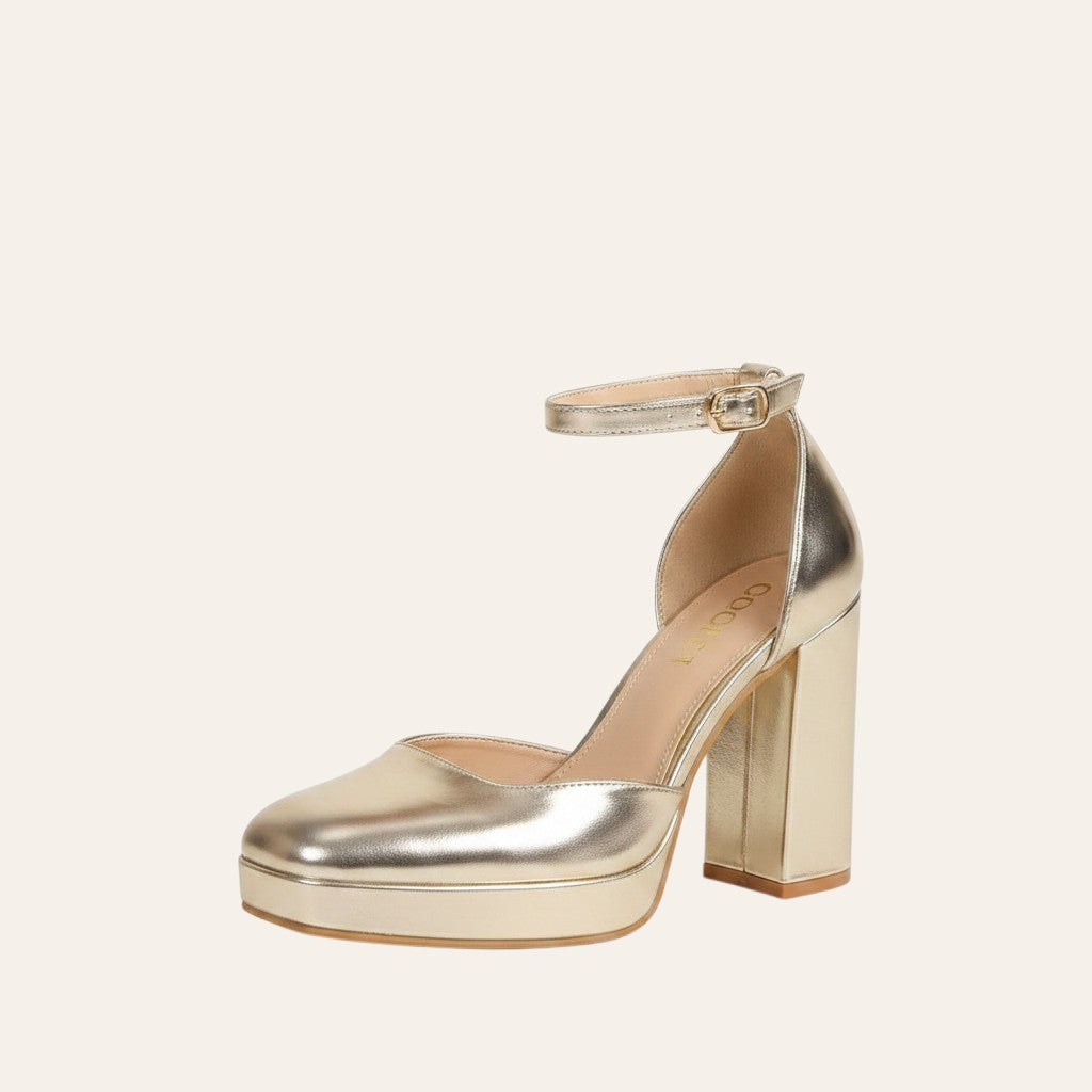 So and Ro - shoes and more - Mia gouden plateaupump met hoge blokhak, enkelbandje en glanzende metallic laklook