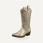 So and Ro - shoes and more - gouden western festival laarzen met klassieke borduurdetails en een lage blokhak.
