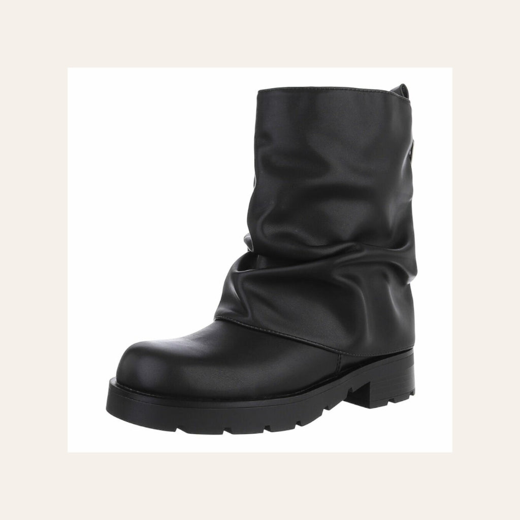 So and Ro - shoes and more - Catarina zwarte biker boot met chunky profielzool en soepele lederlook omslag
