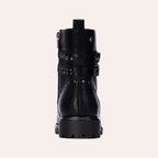 So and Ro - shoes and more - zwarte XTI bikerboots met zilveren studs, gespriemen en robuuste profielzool, achteraanzicht