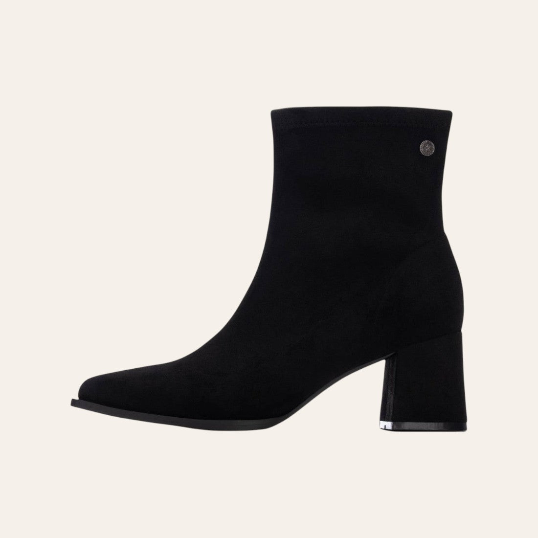 So and Ro - shoes and more - Mariejose zwarte enkellaarsjes van microsuède met een elegante blokhak